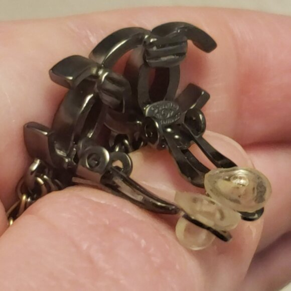 Chanel Clip-on Earrings Gunmetal and Gold Chain Interlocking CC's - Picture 9 of 16